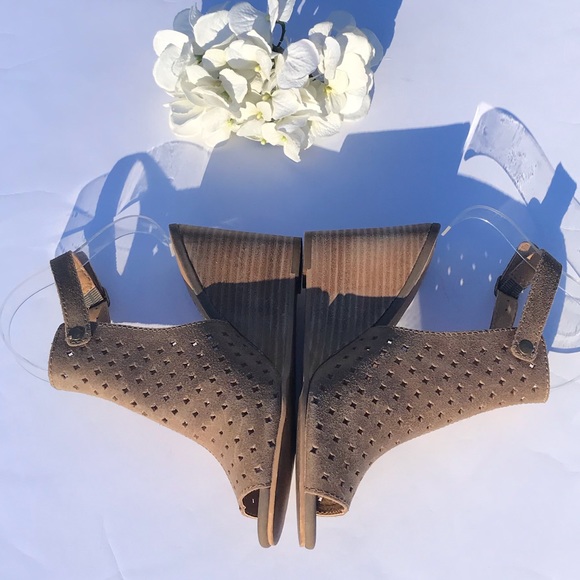 🛑🛑SOLD🛑🛑Lucky Brand Peep Toe Wedges - Picture 3 of 8